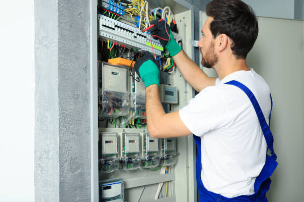 Best Circuit Breaker Repair  in Union City, IN